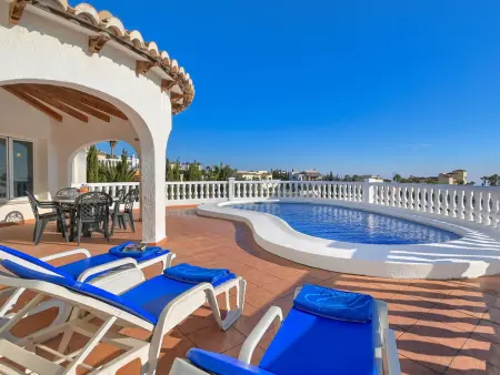 Villa Confortable avec Piscine Privée à Benitachell, Proche Plages et Activités - Photo 2