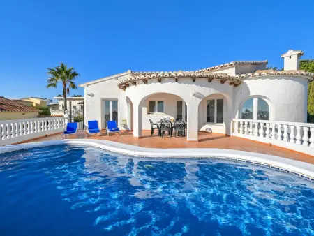 Villa Confortable avec Piscine Privée, Climatisation et Proche Plage à Benitachell - Photo 1