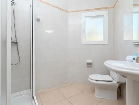 Villa Confortable avec Piscine Privée, Climatisation et Proche Plage à Benitachell - Photo 10