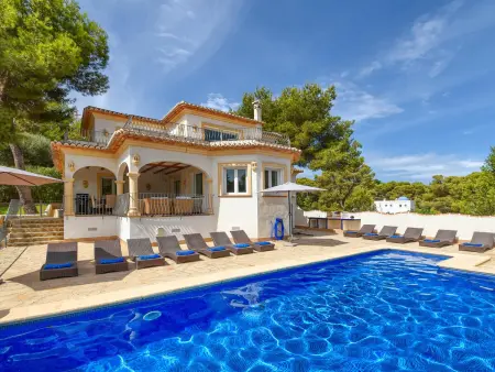 Villa moderne pour 10 pers. à Xàbia avec piscine, animaux admis, et parking privé - Photo 1