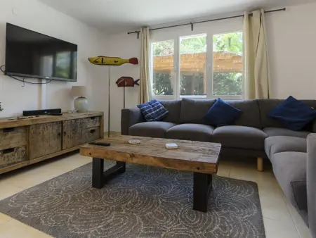 Villa Confortable avec Piscine Chauffée, Jardins et Proximité Plage, 12 Personnes à Moraira - Photo 8