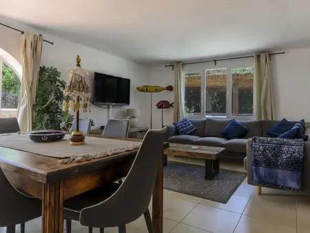 Villa Confortable avec Piscine Chauffée, Jardins et Proximité Plage, 12 Personnes à Moraira - Photo 10