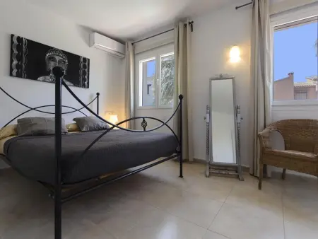 Villa Confortable avec Piscine Chauffée, Jardins et Proximité Plage, 12 Personnes à Moraira - Photo 21