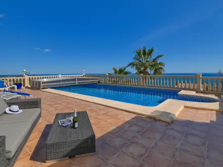 Vila charmante à Benitachell avec piscine privée, jardin et climatisation - Photo 4
