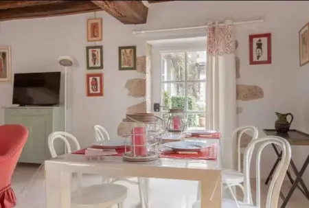 Maison avec jardin à Cellettes, 150 m², local à vélos - Photo 4