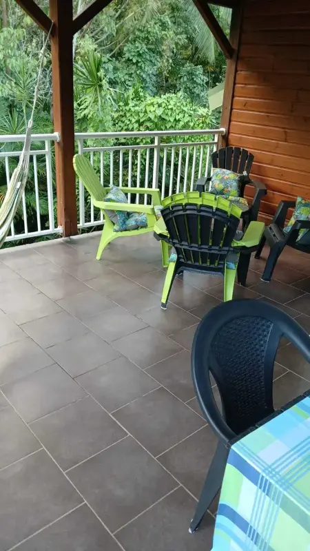 Appartement moderne à Desbonnes – climatisation - Photo 12