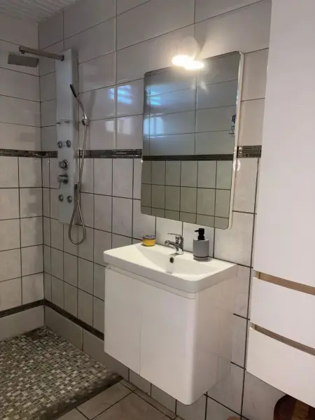 Villa moderne avec piscine privée à Le François, 70 m² - Photo 22