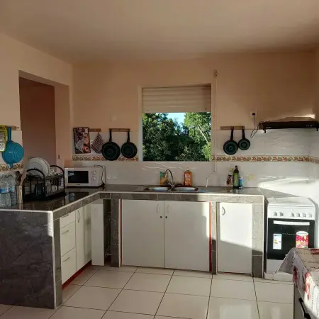 Charmante maison de vacances avec vue sur la mer à Le Gosier - Photo 3
