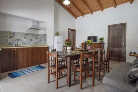 Villa Rossella, Villa à Gaggi avec piscine près de l'Etna - Photo 8