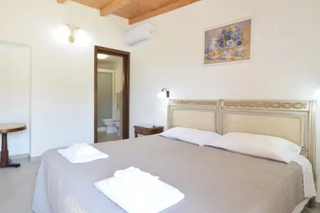 Villa Rossella, Villa à Gaggi avec piscine près de l'Etna - Photo 9