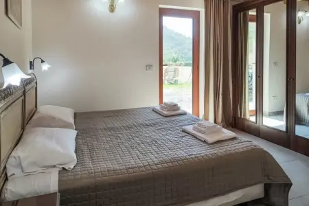 Villa Rossella, Villa à Gaggi avec piscine près de l'Etna - Photo 15