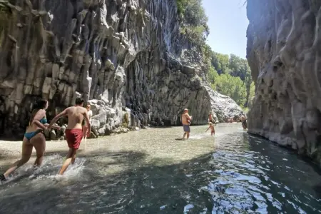Villa Rossella, Villa à Gaggi avec piscine près de l'Etna - Photo 25