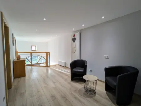 Gîte familial de caractère pour 10 pers, vue vallée, proche ski - Photo 25