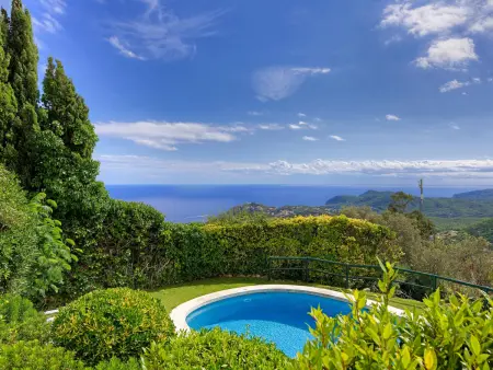 Villa familiale à Begur avec piscine et jardin privé - Photo 1