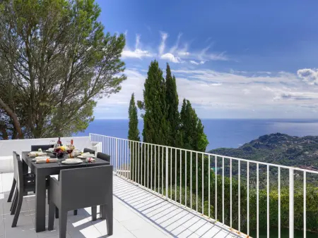 Villa familiale à Begur avec piscine et jardin privé - Photo 4