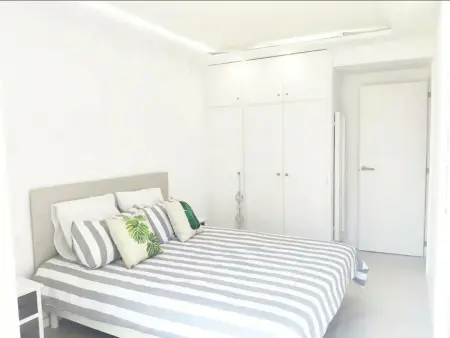 Appartement rénové avec piscine au cœur de Calella, à 100m des plages - Idéal pour familles! - Photo 9