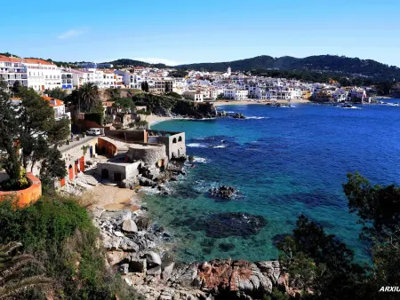 Appartement rénové avec piscine au cœur de Calella, à 100m des plages - Idéal pour familles! - Photo 16