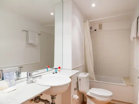 Appartement cosy à 50m de la plage - Calella de Palafrugell, idéal pour 4 avec terrasse et parking - Photo 14
