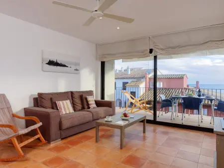 Appartement moderne 2 chambres avec terrasse et parking à Calella de Palafrugell - Photo 2