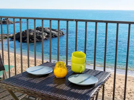 Appartement en bord de mer à Calella, 4 personnes - Photo 2