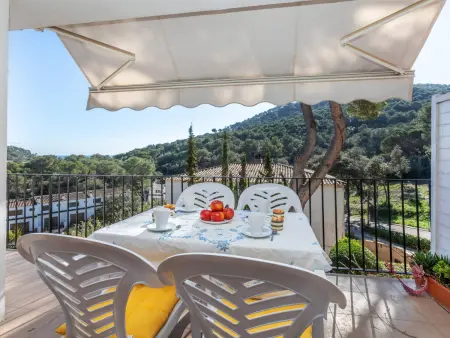 Appartement lumineux à Tamariu, plages à 600m, terrasse - Photo 1