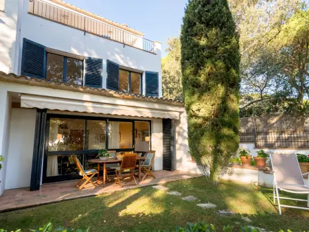 Maison mitoyenne avec jardin privé à 5 min des plages - Calella de Palafrugell - Photo 2