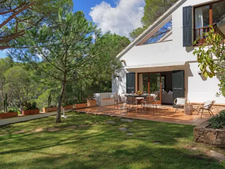 Villa avec Piscine Privée, Jardin et Proche Plage au Centre de Tamariu - Photo 7