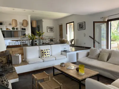 Villa avec Piscine Privée, Jardin et Proche Plage au Centre de Tamariu - Photo 13