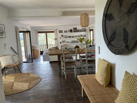 Villa avec Piscine Privée, Jardin et Proche Plage au Centre de Tamariu - Photo 16