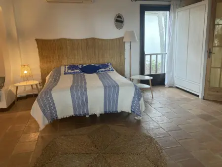 Villa avec Piscine Privée, Jardin et Proche Plage au Centre de Tamariu - Photo 31