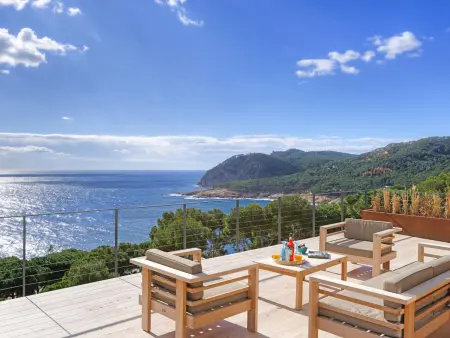 Villa de Luxe à Tamariu avec Piscine Privée, Climatisation, Wi-Fi et Ascenseur - Photo 1