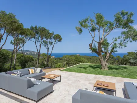 SA GUARDA - Villa de lujo con una gran piscina de 210m2 y zona deportiva alquiler villa lujo Costa Brava y villa piscina infinity Llafranc - Photo 11
