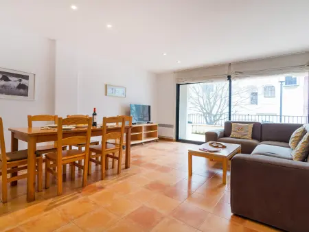 Appartement en rez-de-chaussée à Calella de Palafrugell, à 50m de la plage, avec terrasse et parking - Photo 5