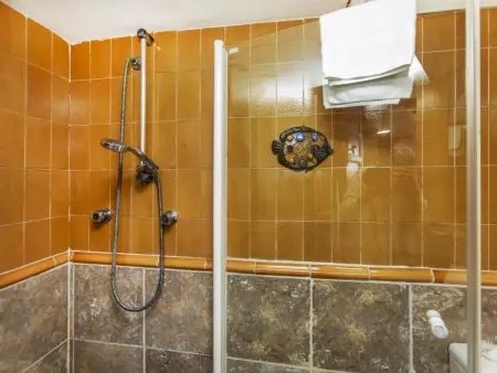 Maison mitoyenne à Tamariu avec piscines et 4 chambres - Photo 18