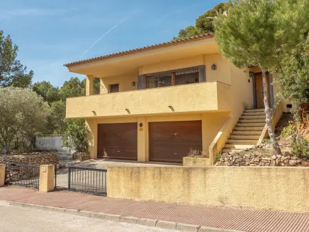 Villa paisible avec piscine privée à Tamariu, proche plage, idéale familles, jardin et garage - Photo 2