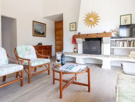 Villa paisible avec piscine privée à Tamariu, proche plage, idéale familles, jardin et garage - Photo 5