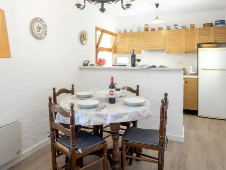 Villa paisible avec piscine privée à Tamariu, proche plage, idéale familles, jardin et garage - Photo 8