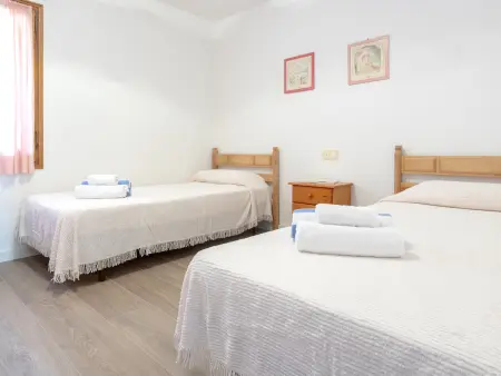 Villa paisible avec piscine privée à Tamariu, proche plage, idéale familles, jardin et garage - Photo 10
