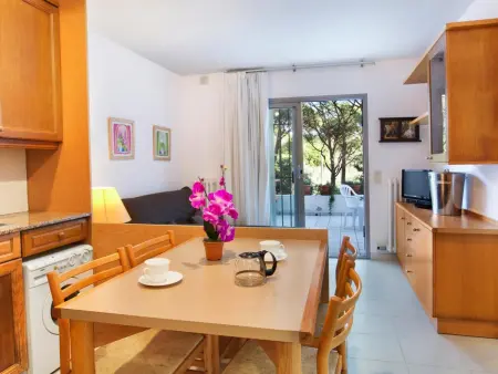 Appartement à Calella de Palafrugell avec Piscine, Terrasse et Climatisation, à Proximité des Plages - Photo 5