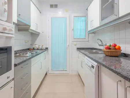 Appartement familial avec piscine et terrasse à 100m de la plage – 6 pers, 3 chambres - Photo 13