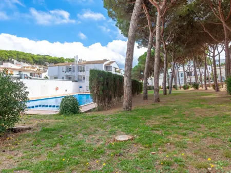 Appartement familial avec piscine et terrasse à 100m de la plage – 6 pers, 3 chambres - Photo 14