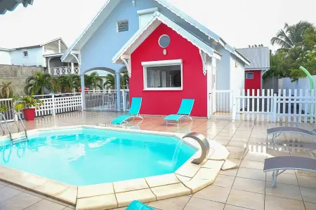 Villa spacieuse avec piscine à Sainte-Anne, Villa 11 personnes à Sainte Anne - Photo 1
