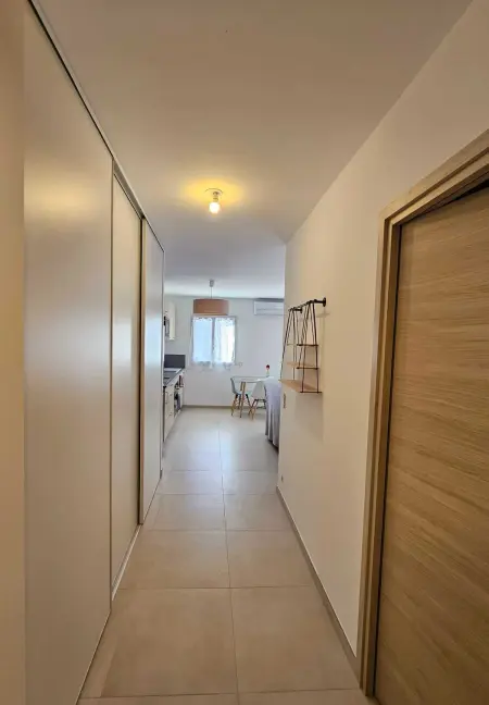Appartement moderne à Lucciana avec terrasse ensoleillée. - Photo 9