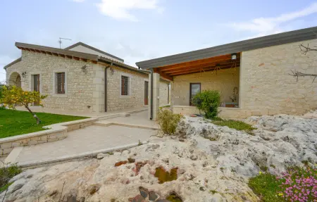 Maison 6 personnes à Noto - Photo 2