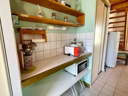 Maison avec jardinet, 2 chambres, parking, proche plage et centre - Photo 6