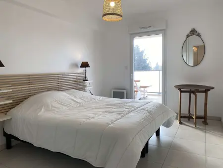 Appartement T3 moderne avec grande terrasse à Balaruc-les-Bains - Photo 8