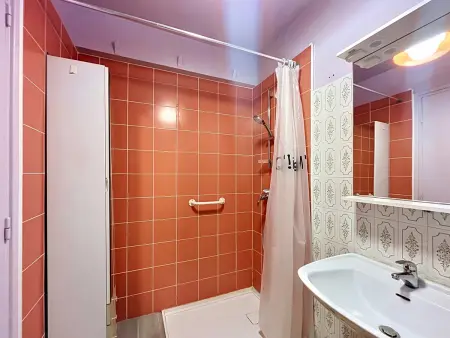 Palavas F2 lumineux, proche plage et commerces, TV et wifi inclus - Photo 7