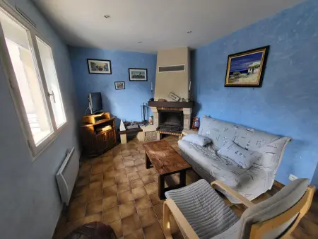AGREABLE MAISON 2 CHAMBRES AVEC PISICINE ET STATIONNEMENT DANS UN QUARTIER CALME - Photo 8