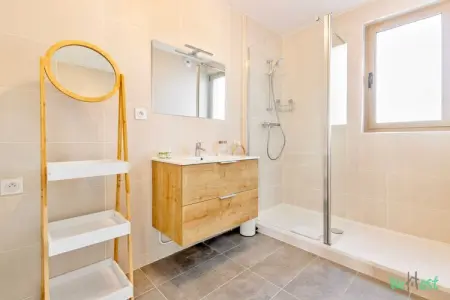 JB-7-SAINTAMAND-4-B, Appartement Moderne avec Balcon-6P-Proche Disney/Paris - Photo 4