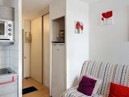 Joli F2 avec balcon, animaux acceptés, Appartement 2 personnes à Lamalou les Bains - Photo 7